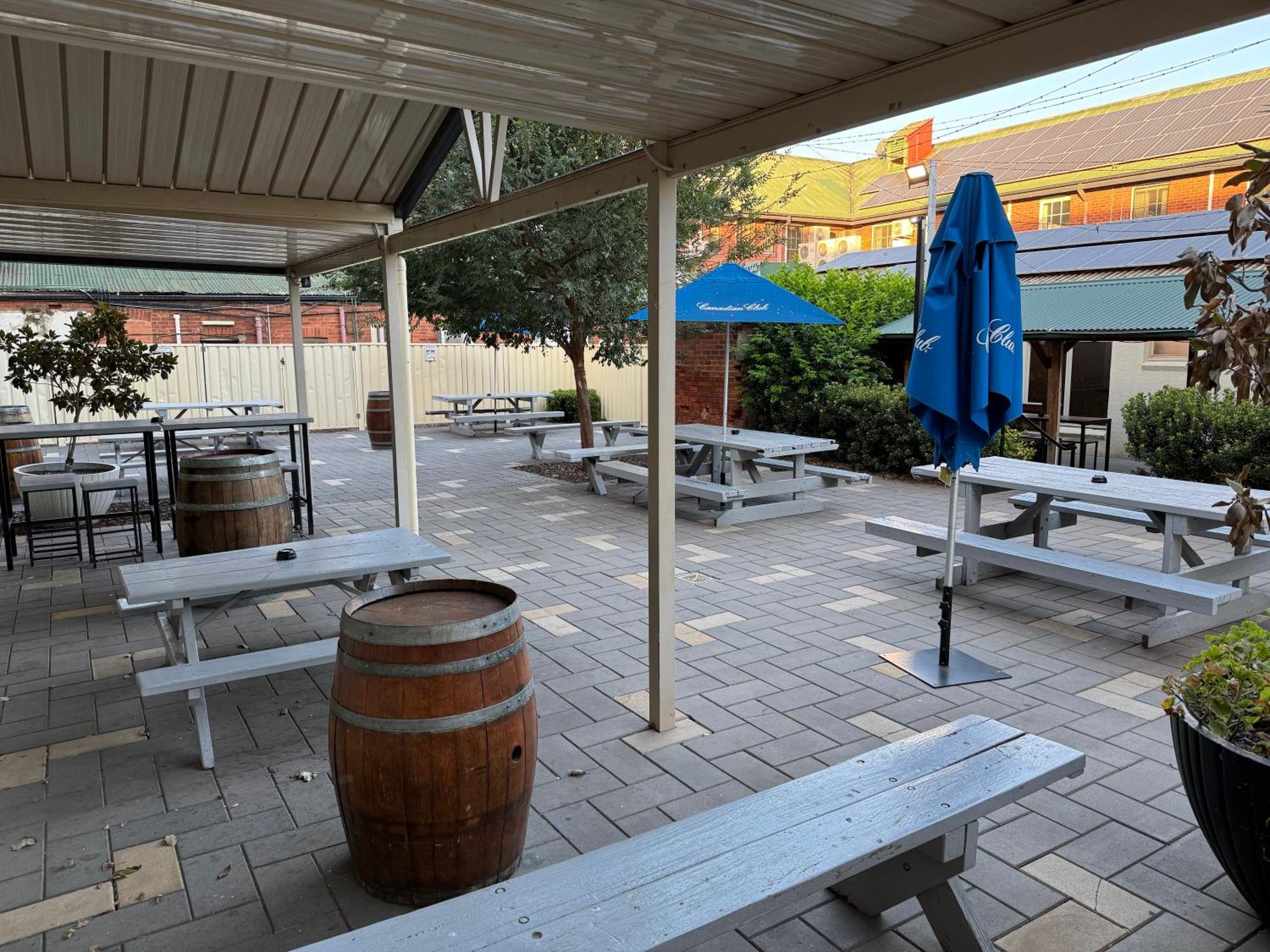 Castlereagh Hotel Dubbo Buitenkant foto