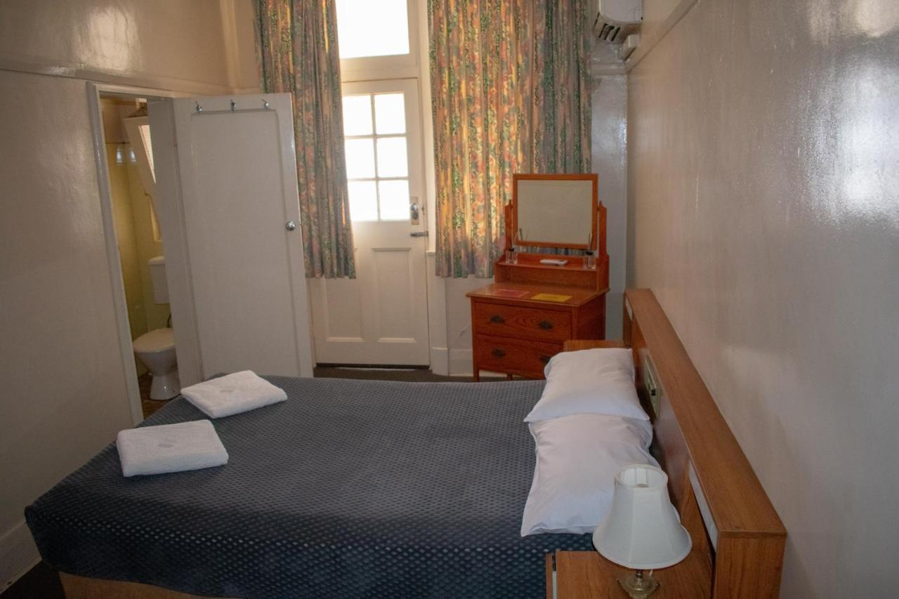 Castlereagh Hotel Dubbo Buitenkant foto